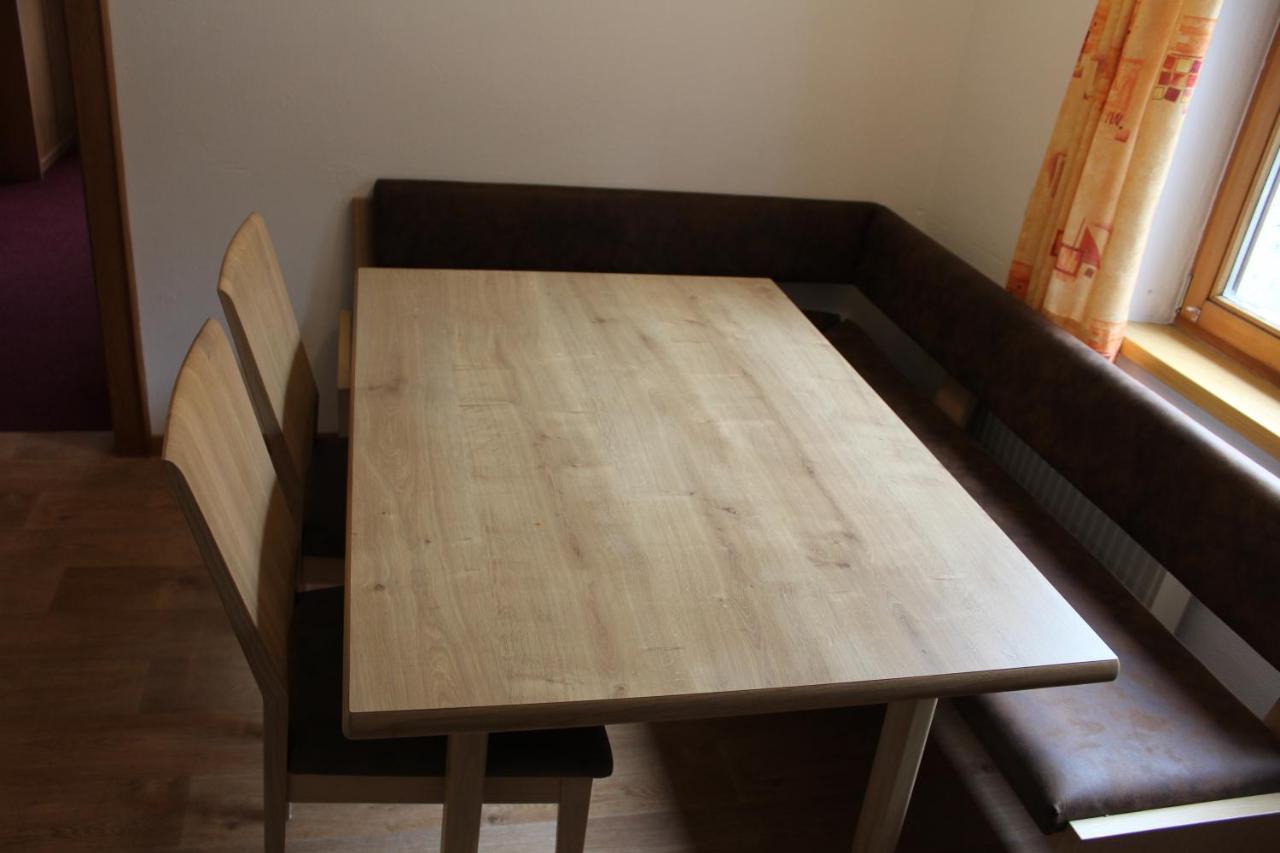 Haus Birgit Ξενοδοχείο Pettneu am Arlberg Εξωτερικό φωτογραφία
